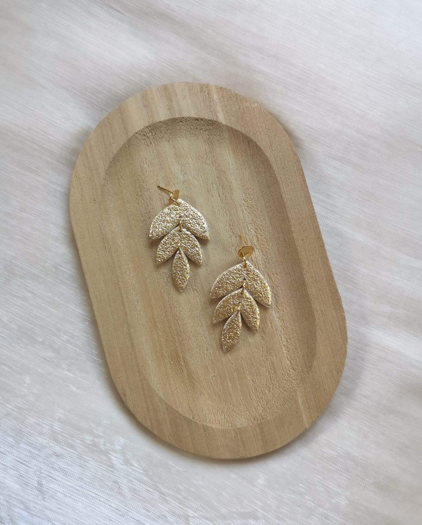 Golden Floral Elisa