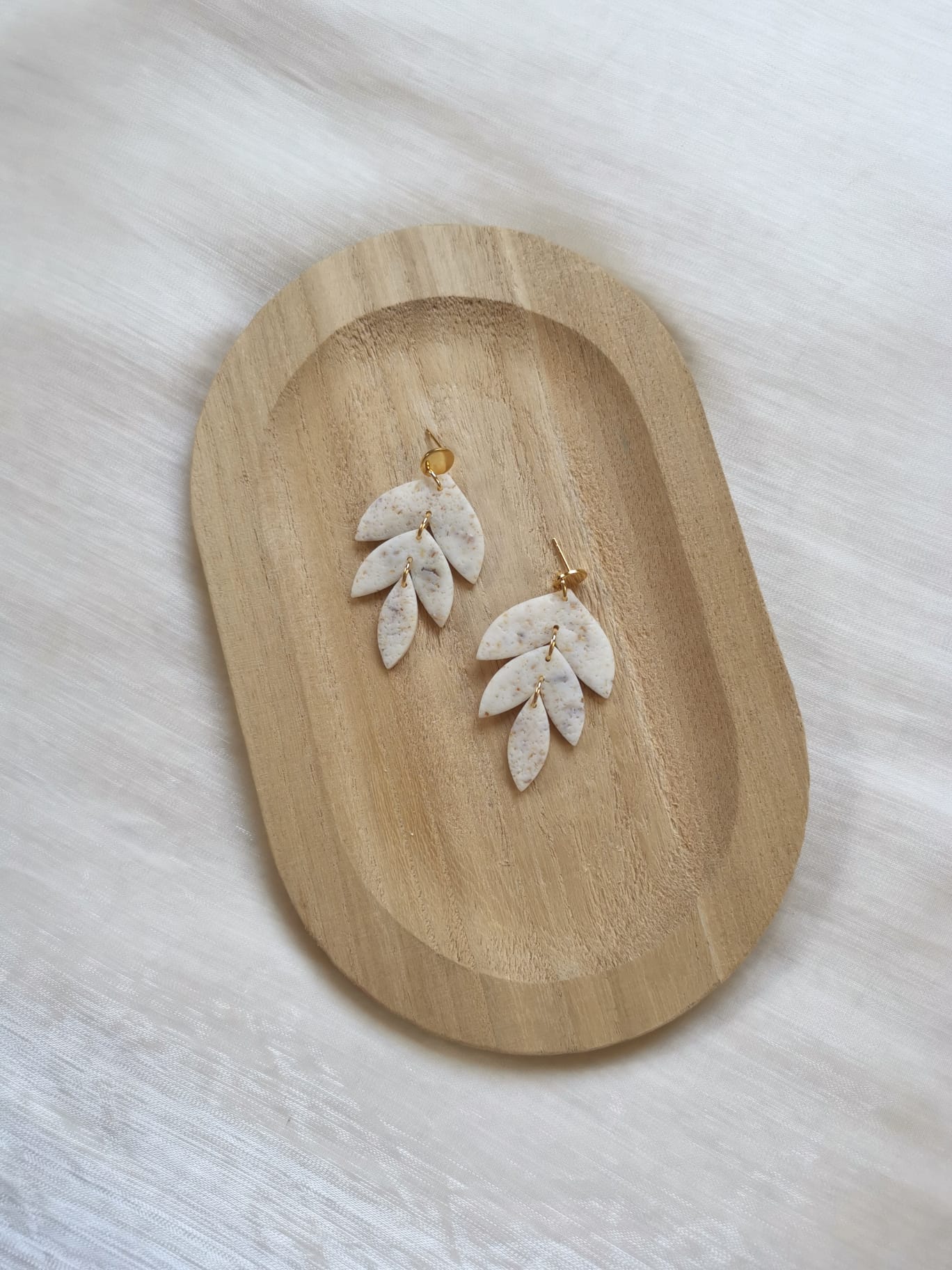 Golden Floral Elisa