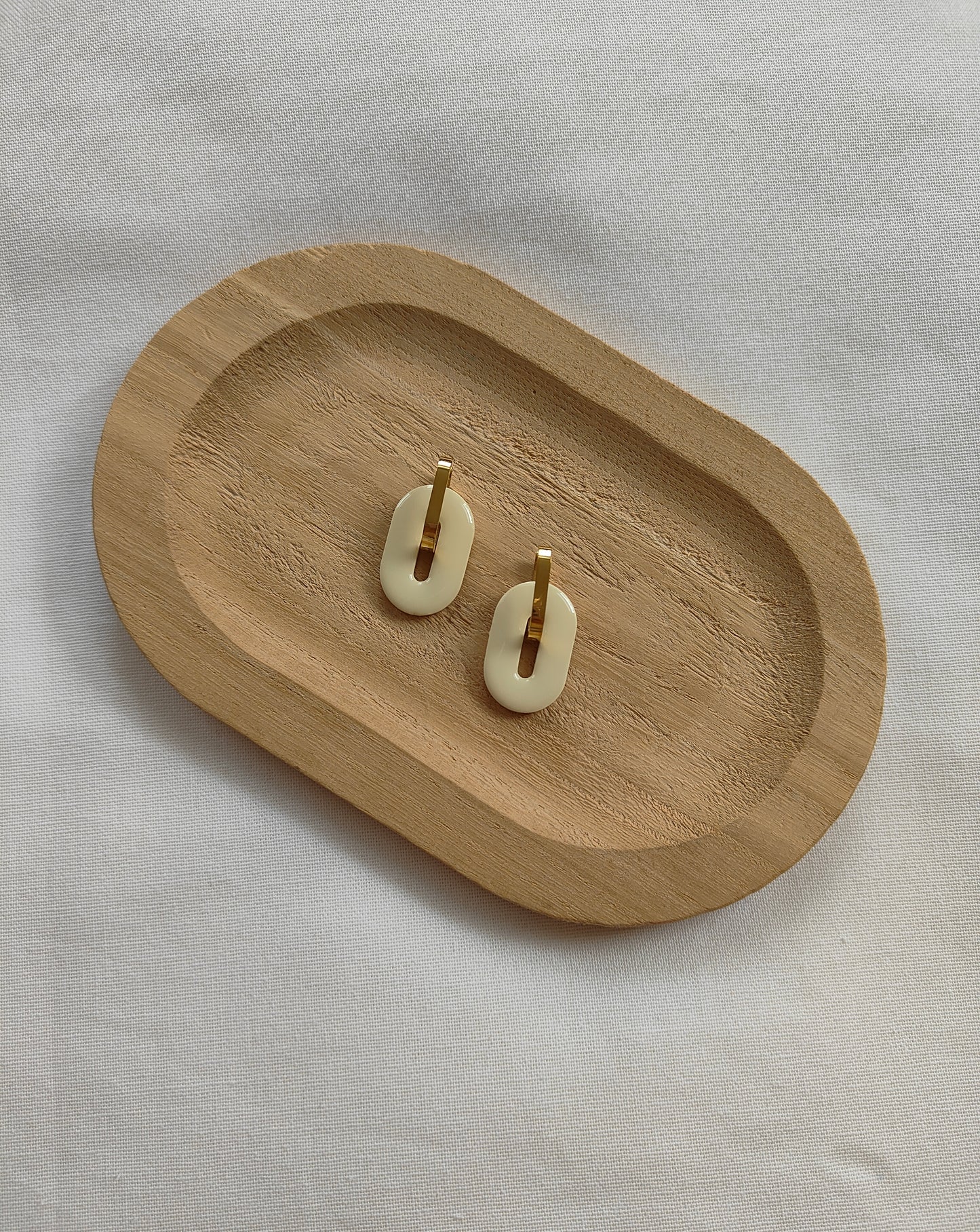 Blush & Butter Ovals