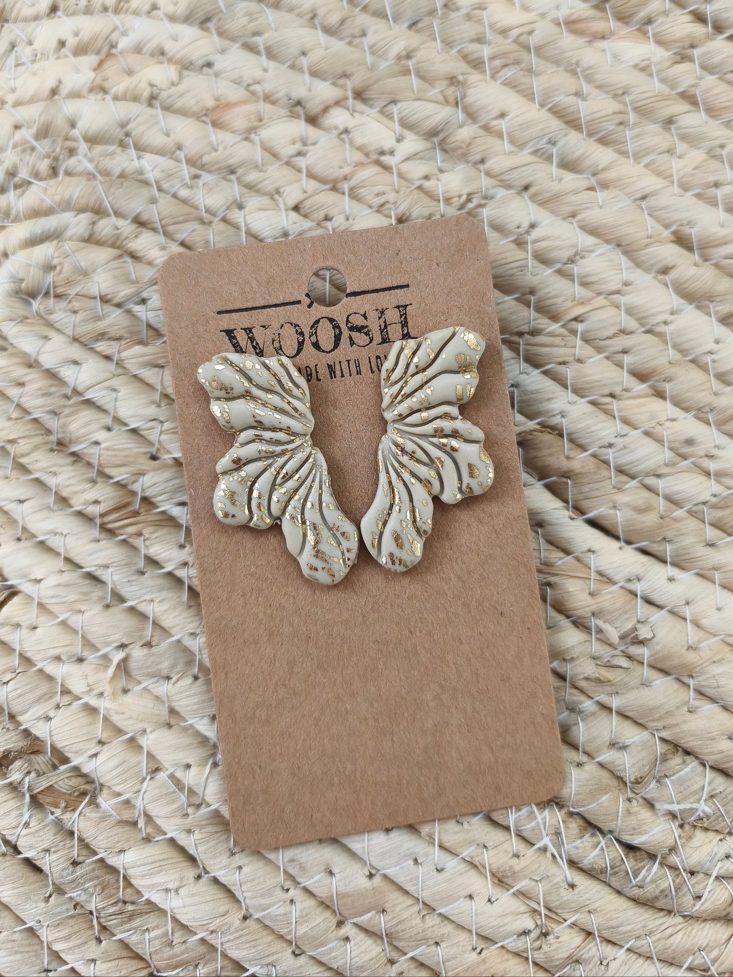 Sand & Soleil Flower Studs