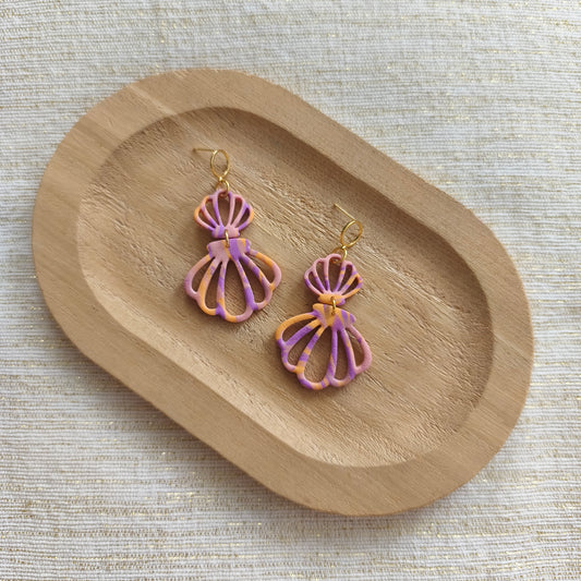Summer Vibes Shell Dangles