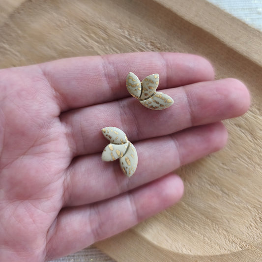 Sand & Soleil Wing Studs
