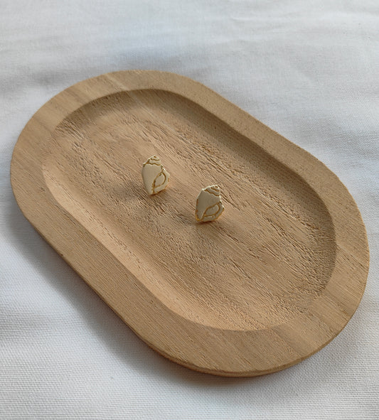 Golden Tide Conch Studs
