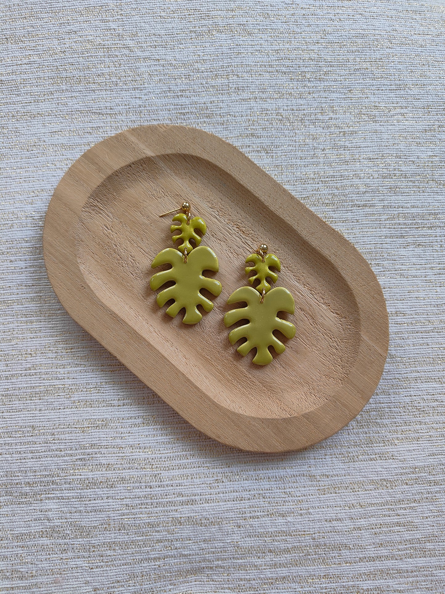 Tropical Paradise Monstera Dangles